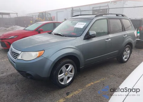 2010 Subaru Forester 2.5X Premium из США, поврежденный, VIN JF2SH6CCXAG912588